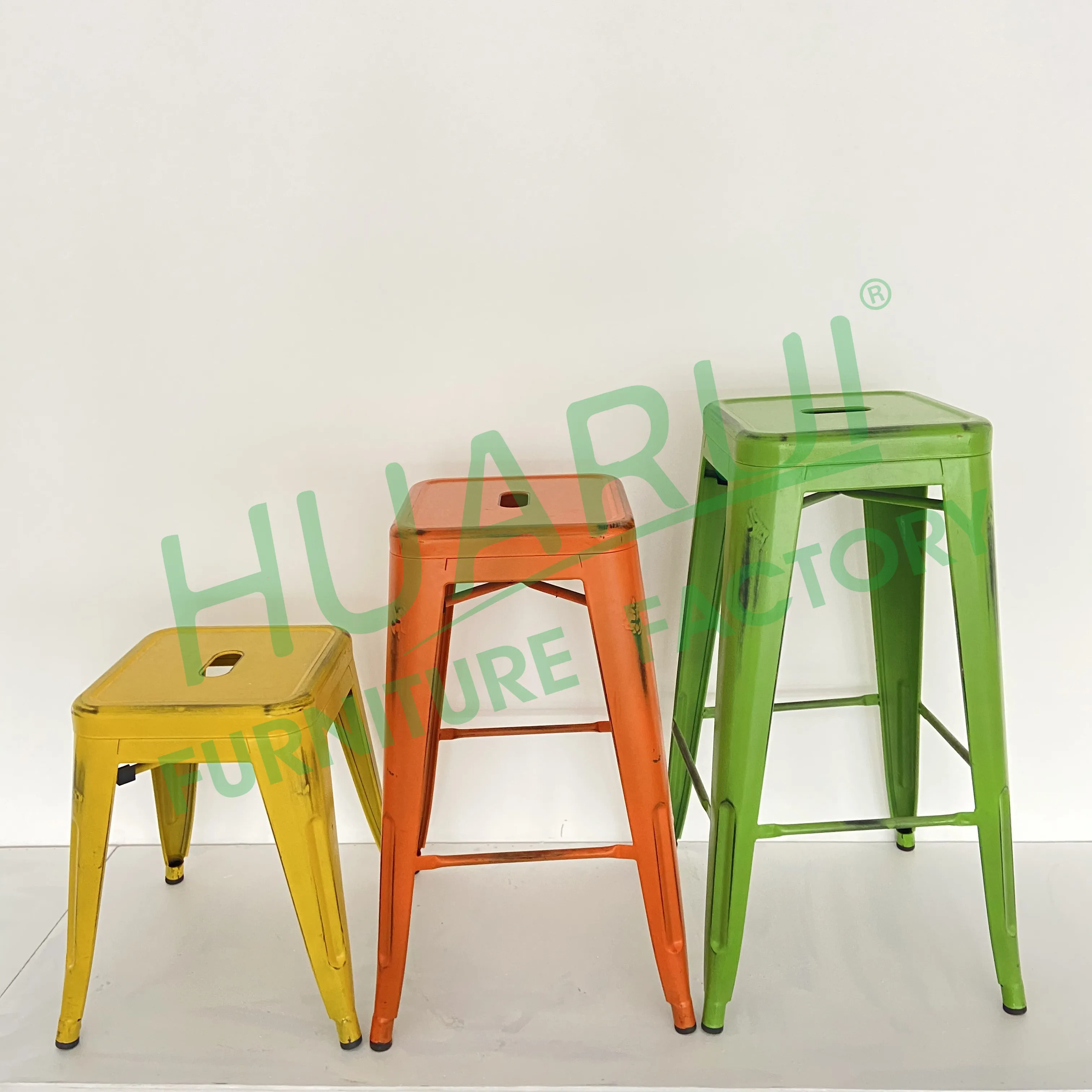 Wholesale Modern Metal Barstool Chairs  For Sale