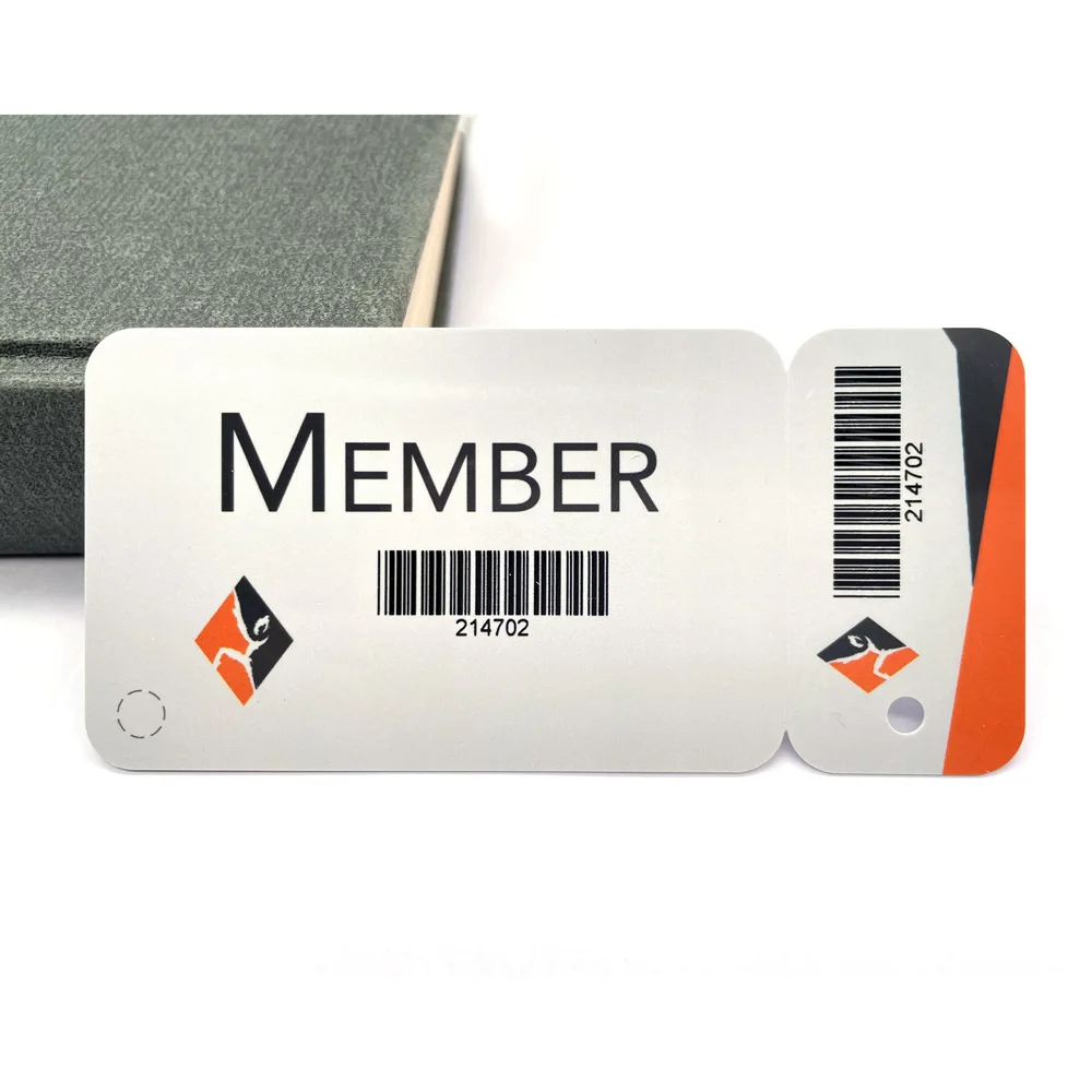 CMYK Printed Plastic Disconnect Combination Card Gift Loyalty PVC Membership Card with Barcode Numbered