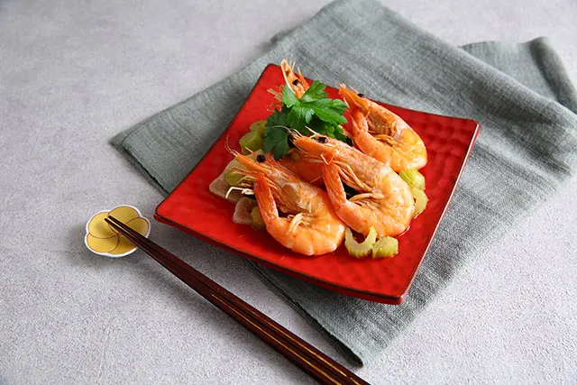 Японская вкусная еда, универсальная еда, специи, упаковка приправ