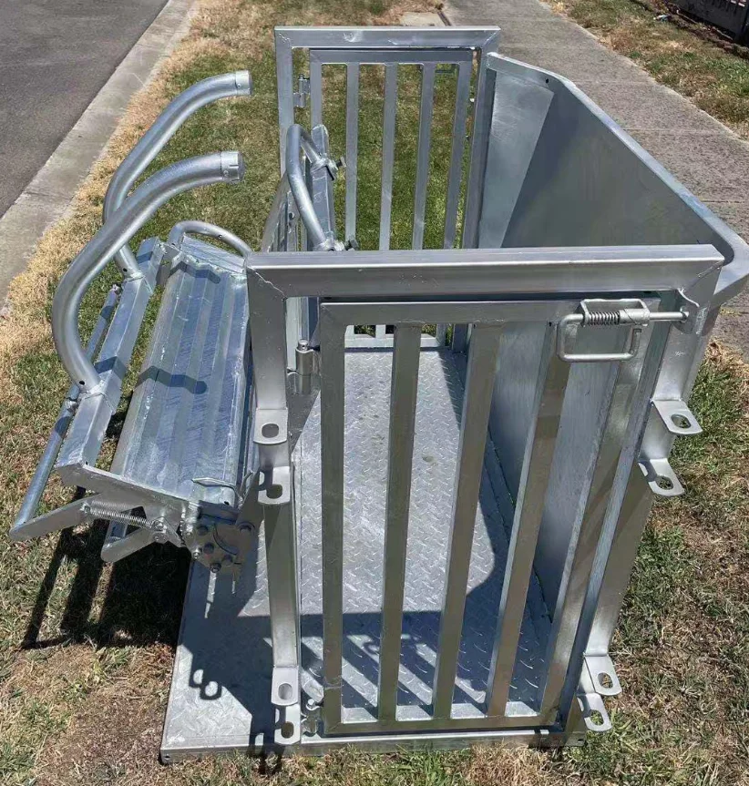 Livestock equipment Sheep Turnover Crate Sheep Handler