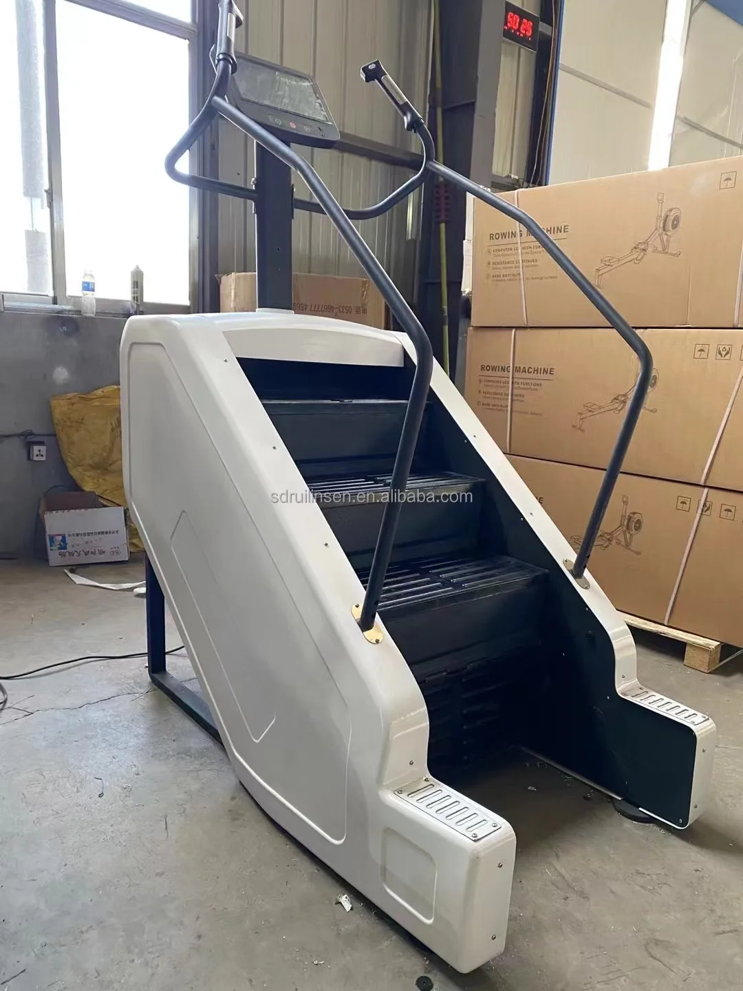 Hot sale Self-generating electricity Stair master Climbing machine commercial gym cardio equipment