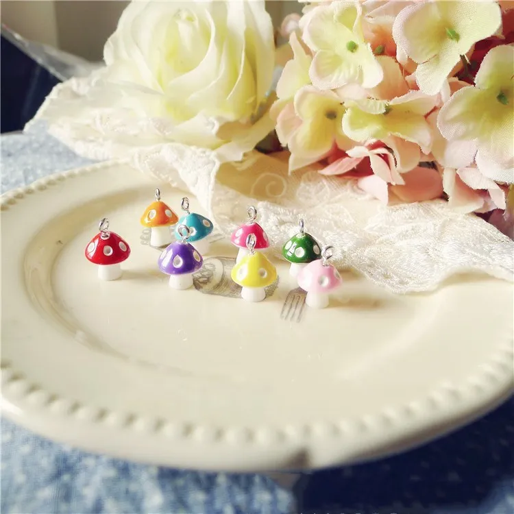 Wholesale Color 3D Mushroom Resin Charms DIY Craft fit for Bracelet Jewelry Finding handmade 10*15mm