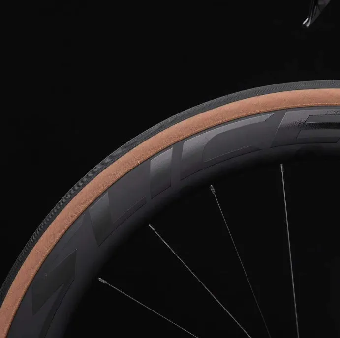 OEM ODM Service SAVA 700C 24 Speed Racing Bike Bicycle Full Carbon Road Bike Bicicleta with Carbon Spoke Tires