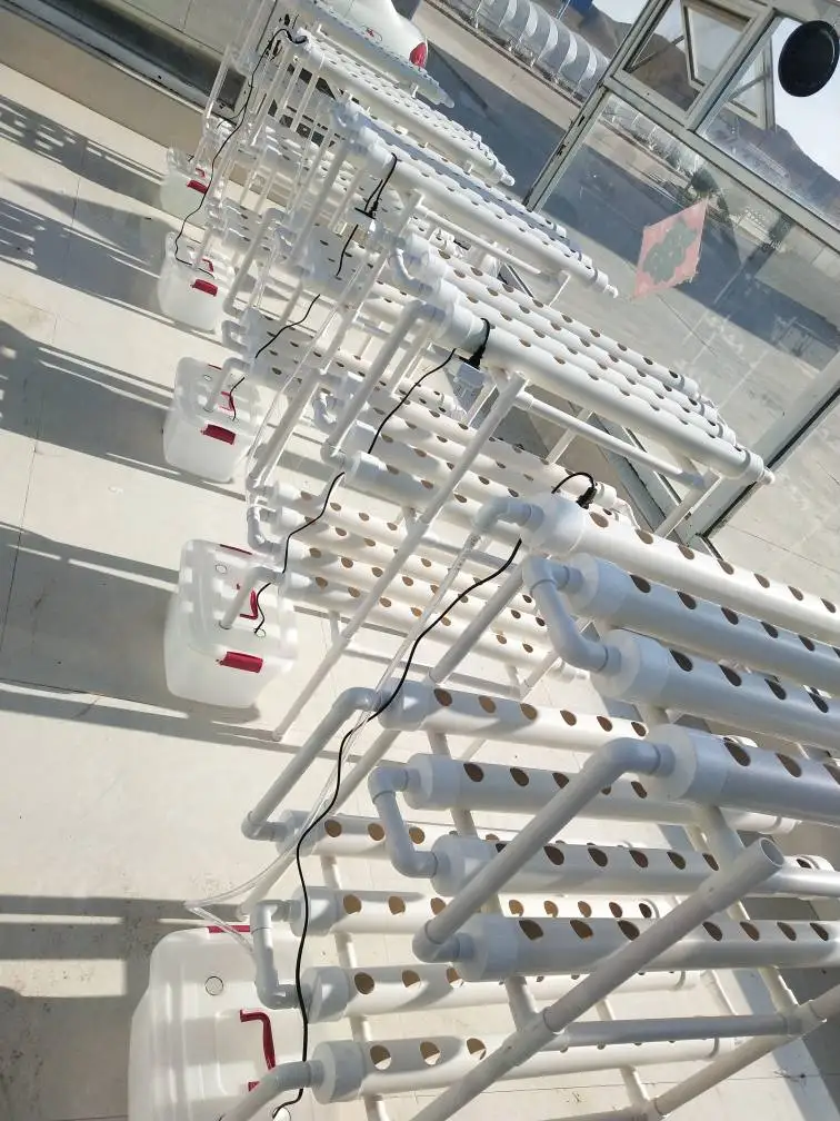 NFT Greenhouse Hydroponic Vertical Growing Systems 108 Holes