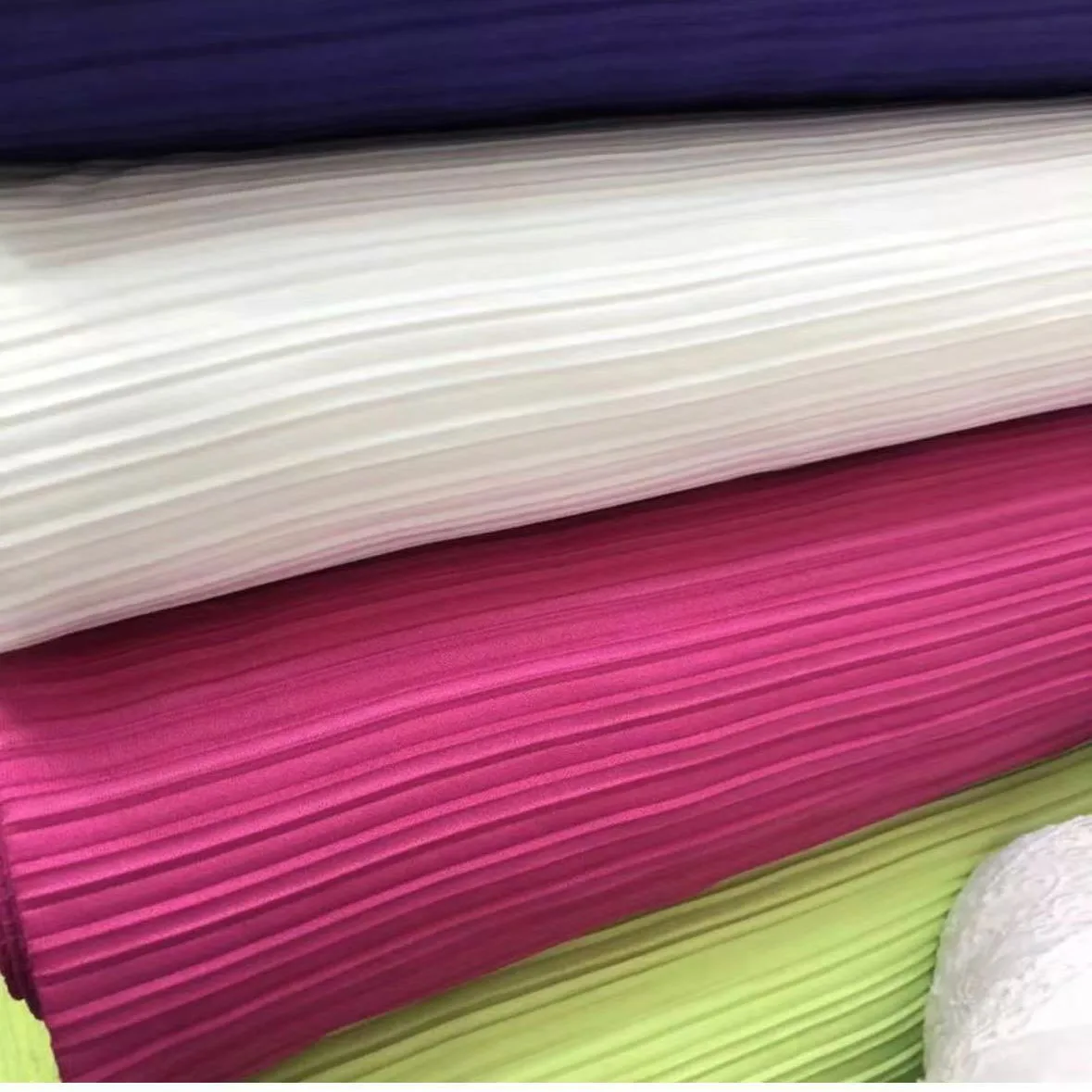 Hot Selling  Pleated Fabric 100 Polyester Knit Jersey Pleated Fabric For Dress