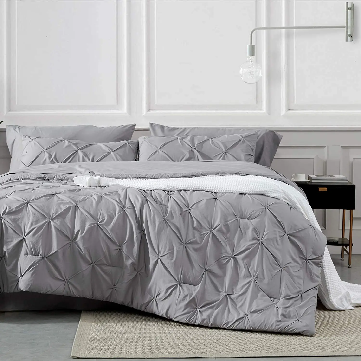 Pintuck Goose Down Alternative Comforter Set Bedding Luxury 8 Pieces Bed in a Bag Set