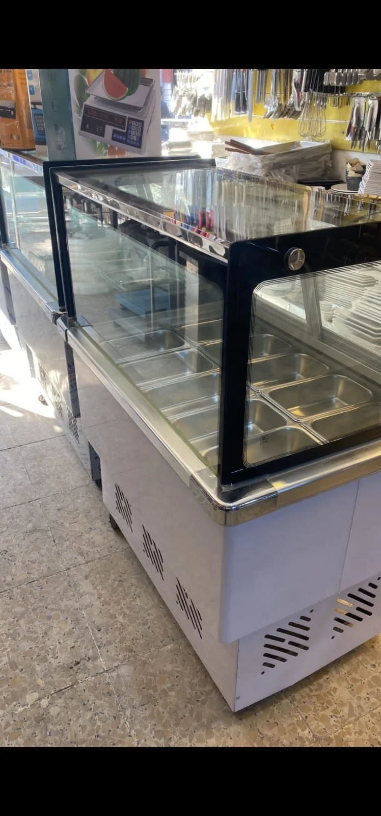 Factory  Commercial Freezer Glass display chiller Right angle Salad refrigerator Iced porridge cooler Salad refrigerator