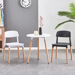 Italian plastic dining chair vogue stackable restaurant chair with wooden legs for sale
