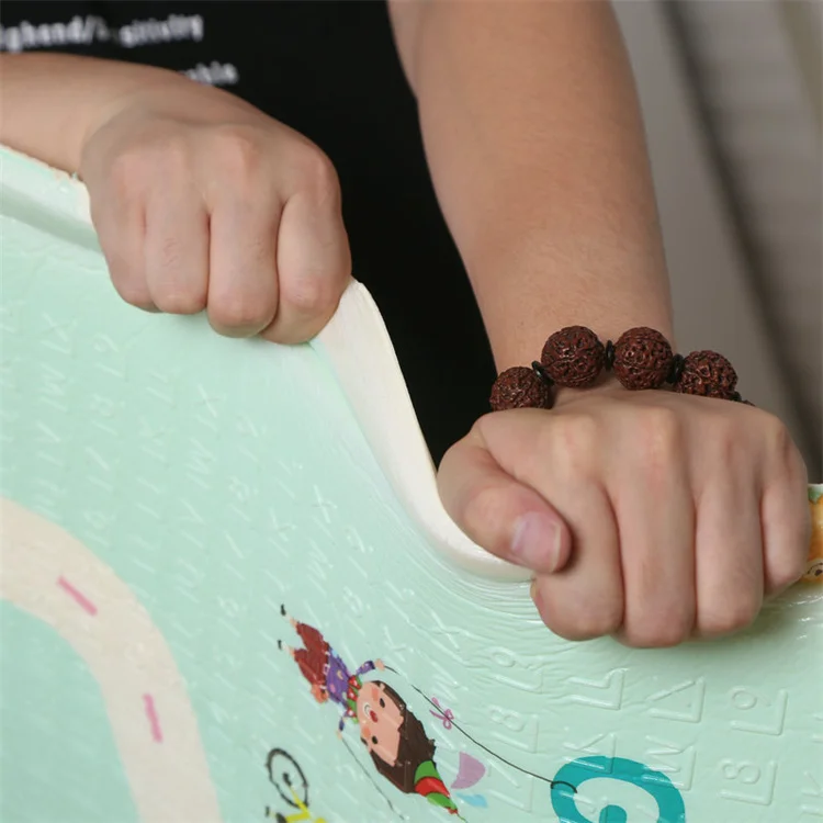 non-toxic folding kids portable cartoon printed mat xpe foam crawling baby foldable play mat XPE mat