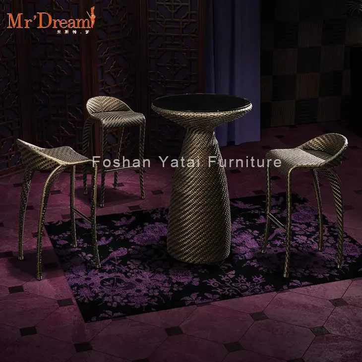 Mr.Dream made in china contemporary waterproof 4 leg low back patio rattan wicker bar stools for courtyard