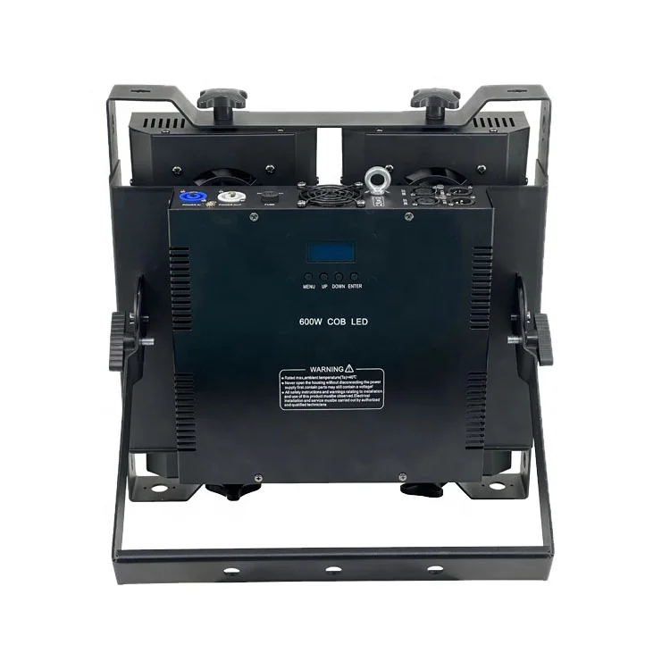 Very pretty outline 400w LED audience blinder light 100Wx4 LED blinder light