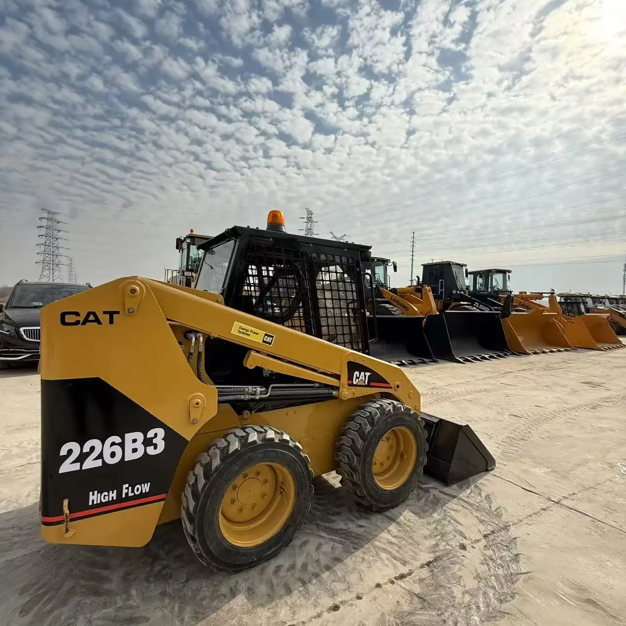 Используется 2 5 тонн мини-погрузчик Cat 226B погрузчик по низкой цене Подержанный дешево для продажи