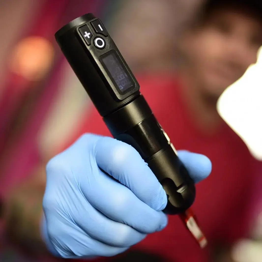 Ambition Soldier 2400mAh Digital Display Powerful Motor Professional Rotary Wireless Tattoo Pen Machine Gun for Artists Body Art