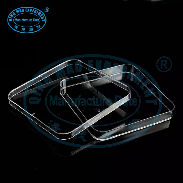 disposable cheap sterilized plastic PS 13*13cm square petri dish  with CE /ISO13485 certification for laboratory
