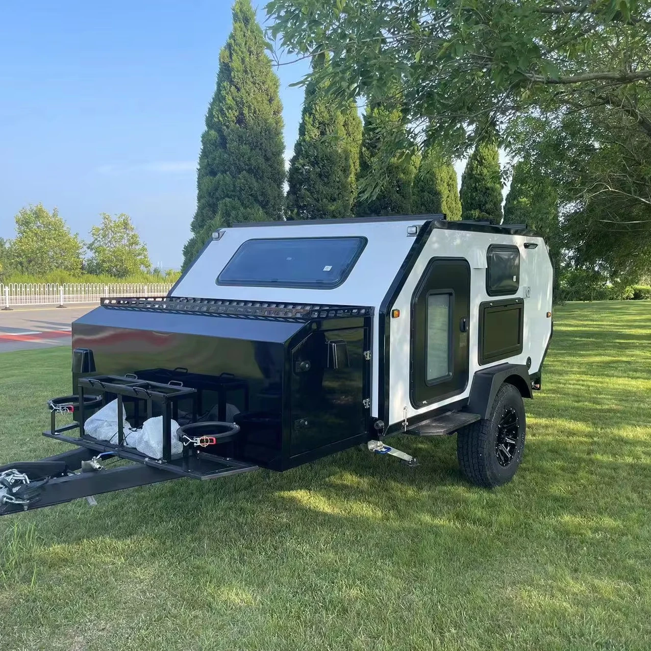 LONGHE Fashionable Best Trailer Campers Small Camper Trailers for Sale