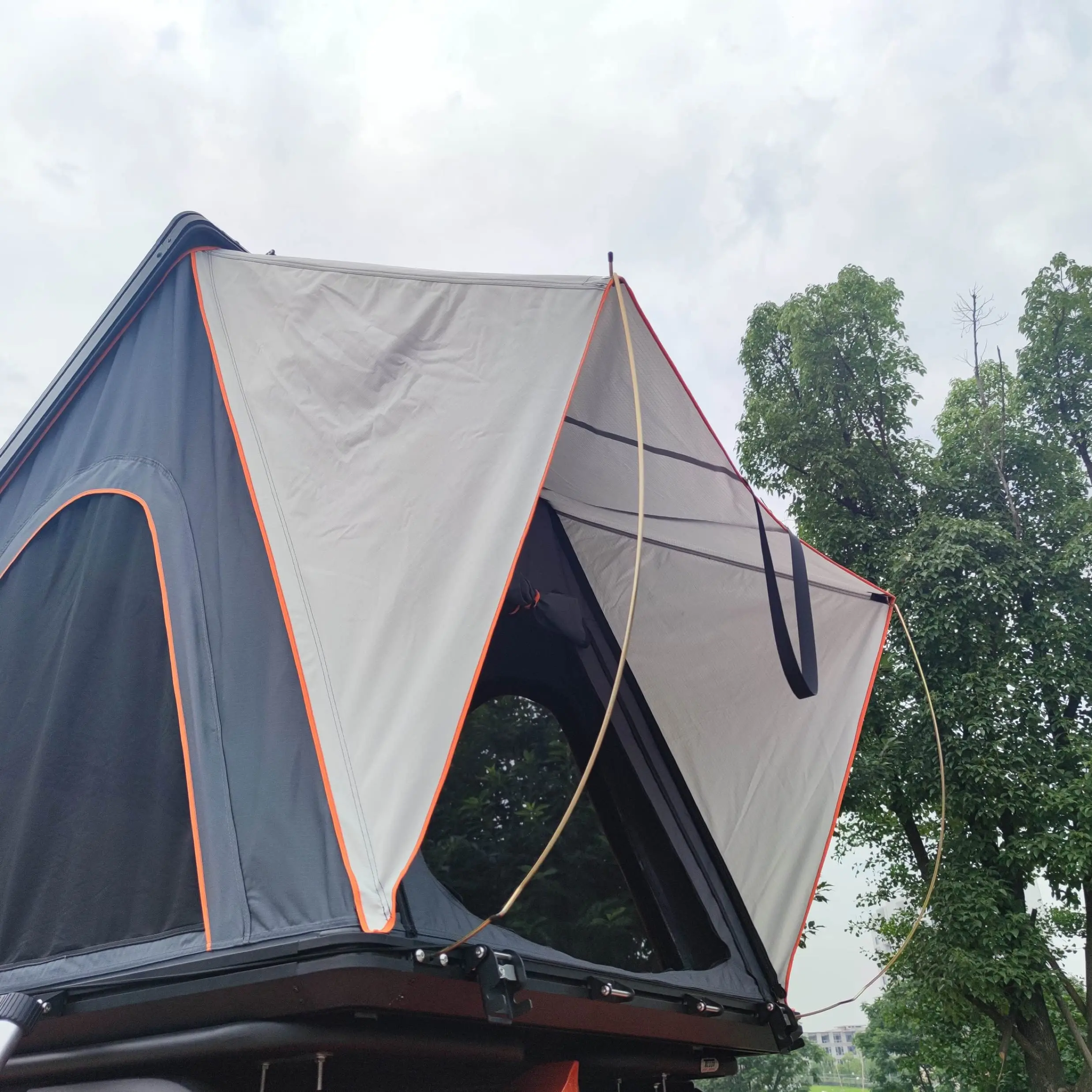 Acome Outdoor Waterproof Aluminum Car Roof Tent Camping 4X4 Roof Top Tent Rooftop Tent