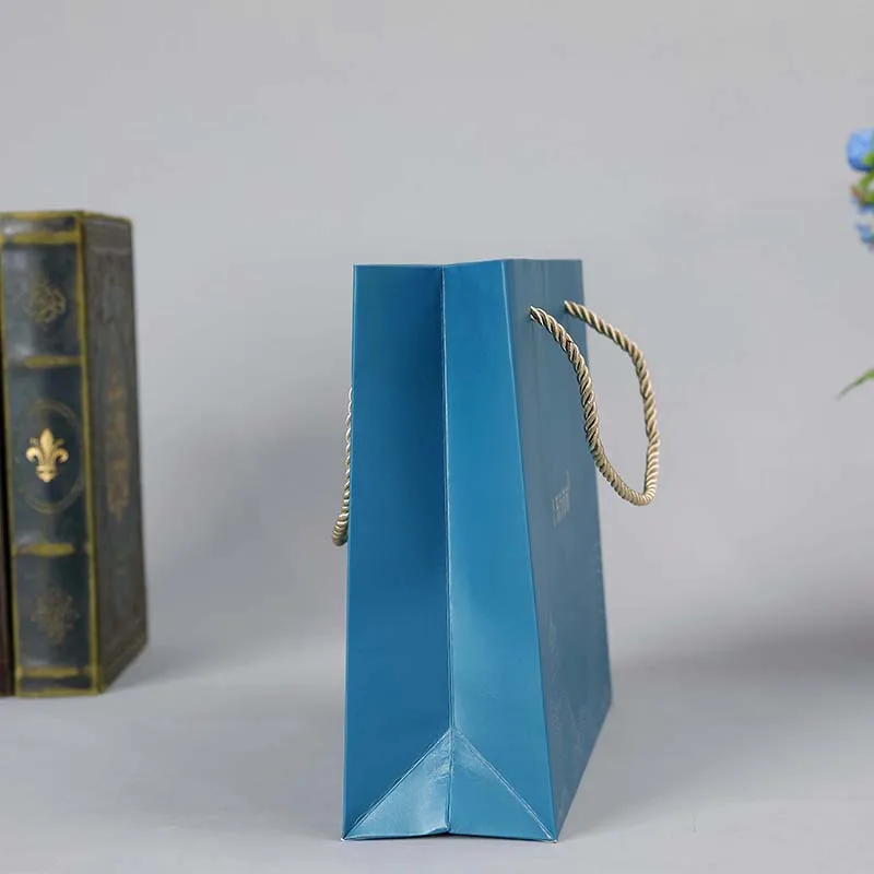 Customized logo design luxury gift carry  paper bag reusable flat bottom jewelry paper bag for eyeglasses shopping