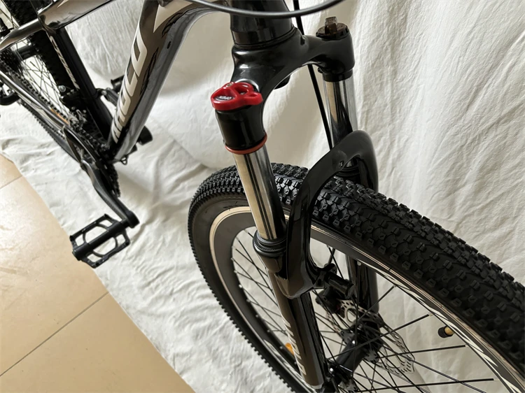 factory wholesale MTB mountain bicycle,China bicicleta 26 mountain bike steel for adult cheap price