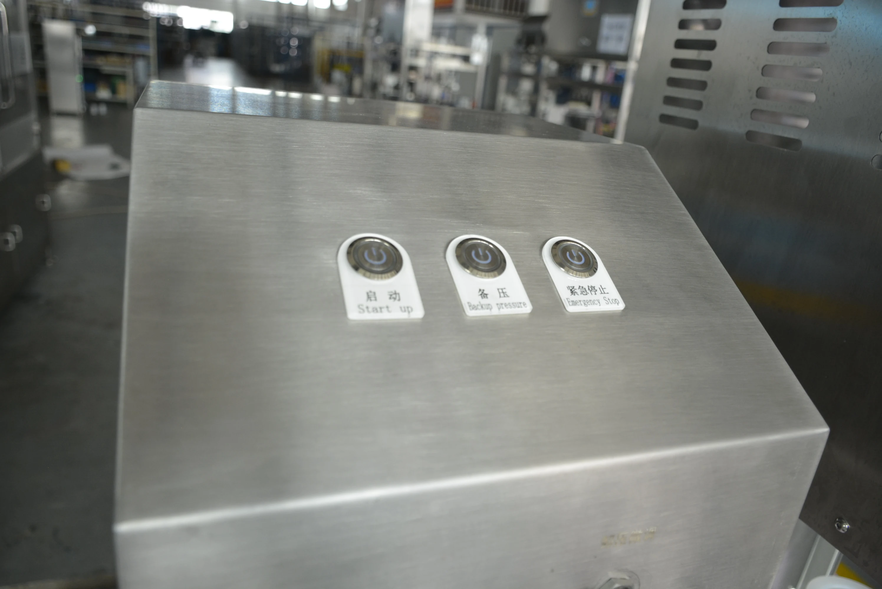 Fast Convenient small Beer Can Filling Machine For 330ml 500ml