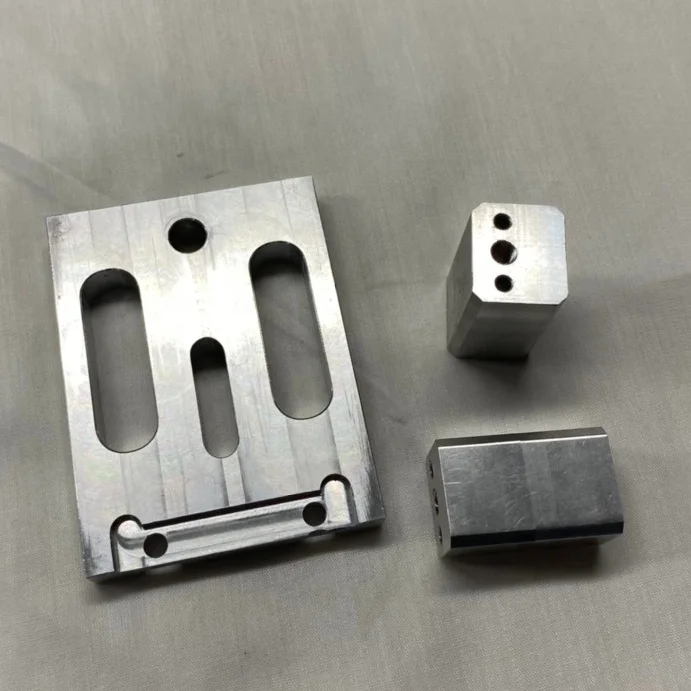 
Viet Nam factory Custom Precision CNC Machining Metal Aluminum/Brass/Stainless Steel Turned Parts 