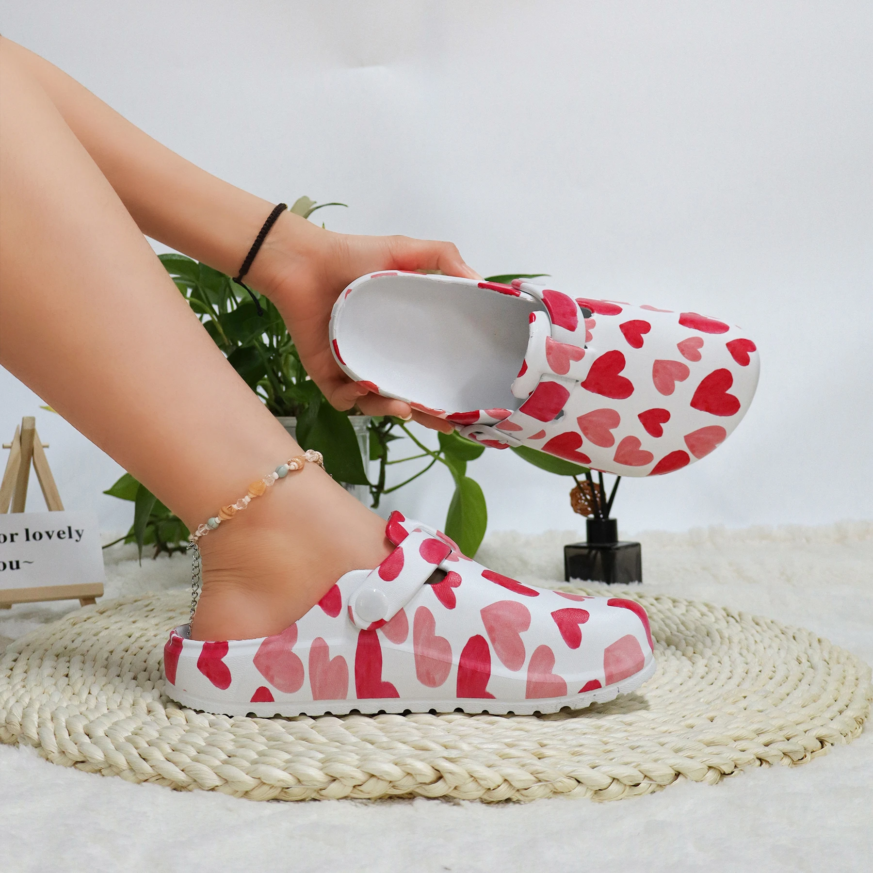 Женские стильные Сабо EVA с принтом мягкая пляжная и сабо на платформе пряжкой Рабочая обувь закрытым носком