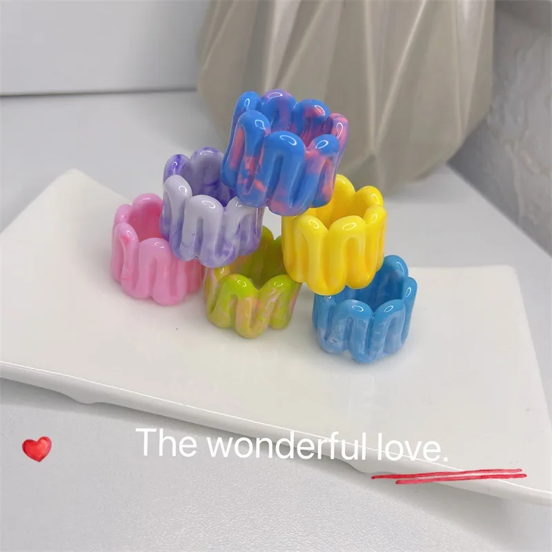 Original ins design niche two-color blooming geometric resin ring 2021