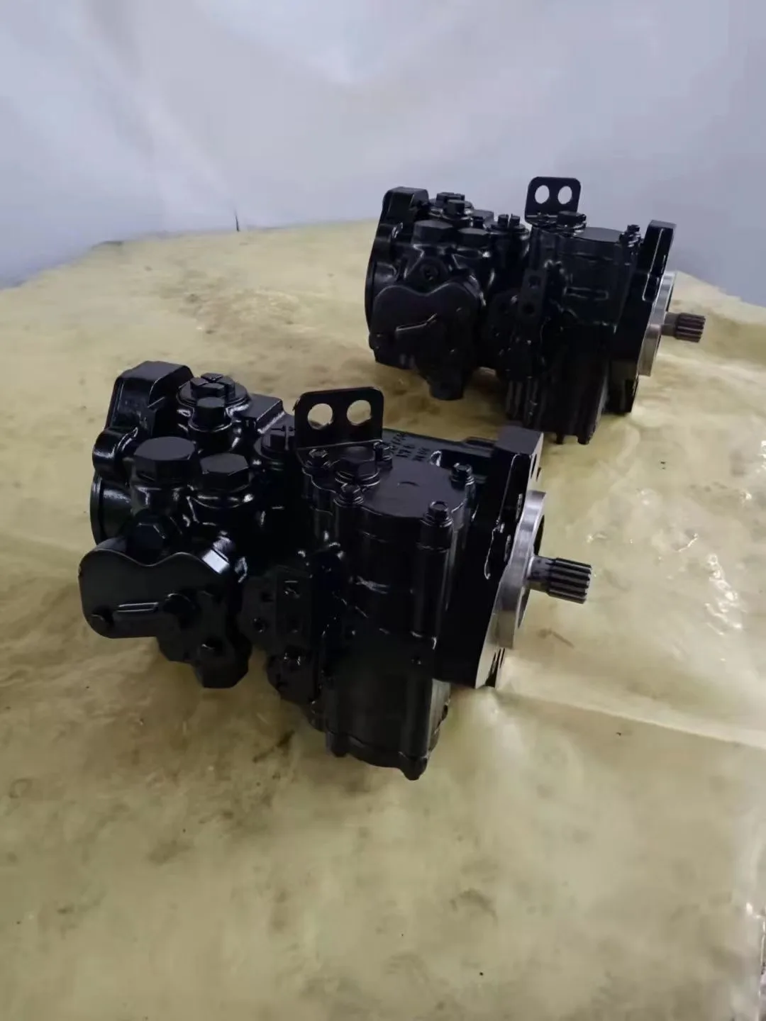 Гидравлический поршневой двигатель Sauer Danfoss 90R100 90R100KA 90R100KA1CD серии 90R100KA1CD80P3