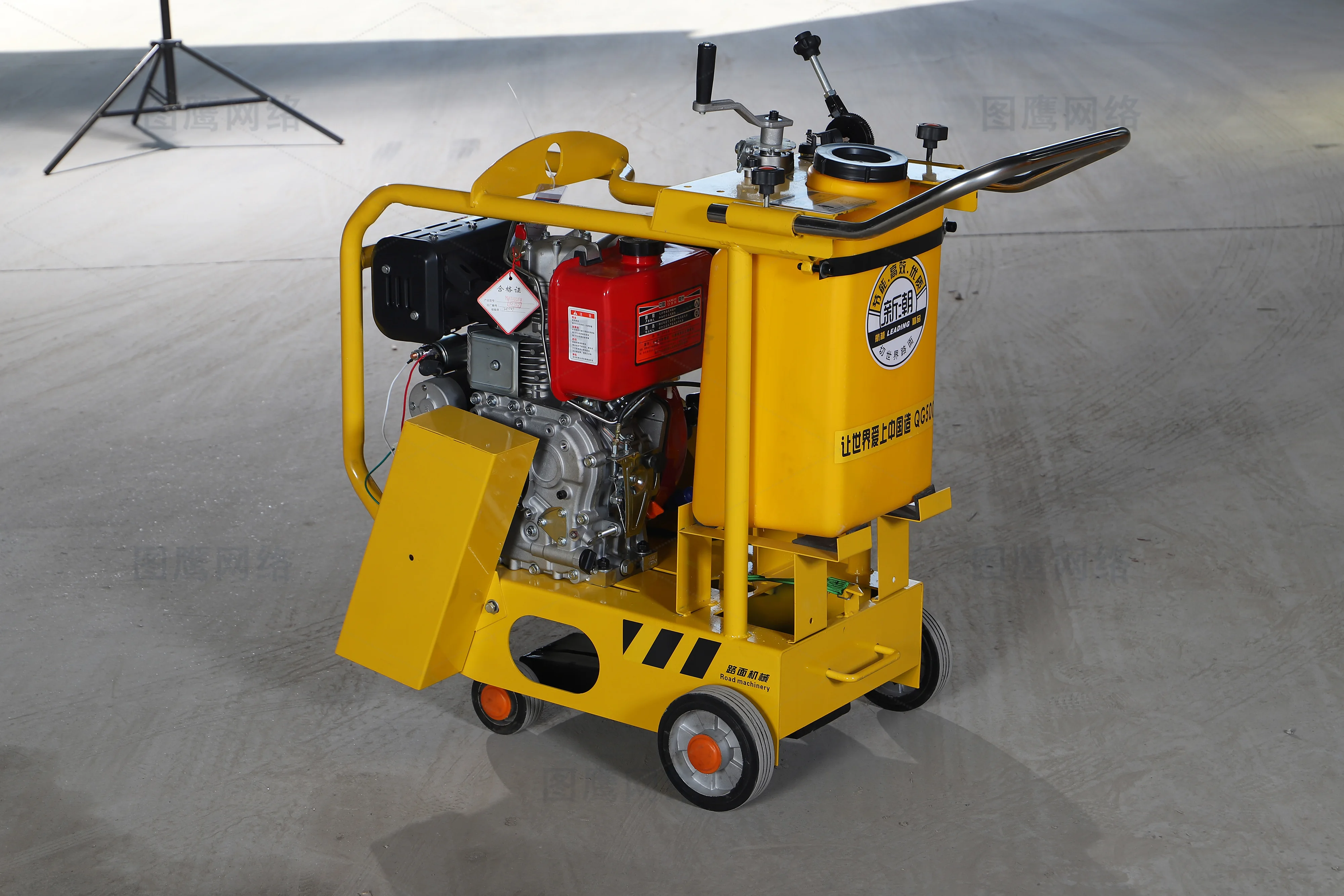 Gasoline Diesel Floor Asphalt Reinforced Small Concrete Saw Concrete Floor Cutter Road Cutting