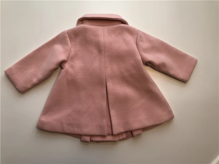 
INS hot baby girls party coat peter pan collar frill front yoke button placket 
