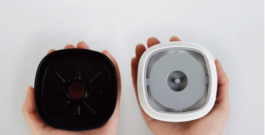 Portable Dry Dust Sweeper Small Office Desktop Vacuum Cleaner Multicolor Table Mini Desk Vacuum Cleaner for Home and Office Gift