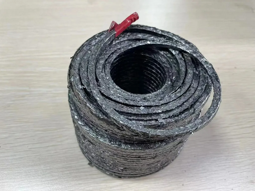 China manufacturer 4*4MM flexible graphite packing 6560 for sealing