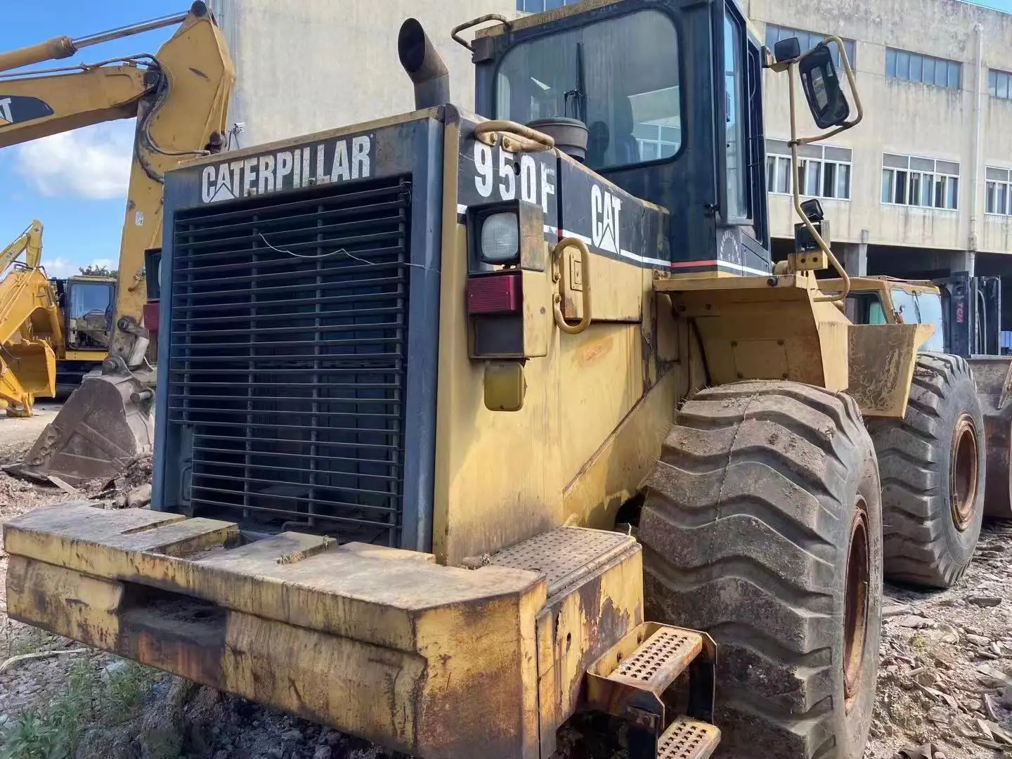 High Quality and Affordable CAT 966e 966g 950g Cheap Second-hand Loader Prices Are Cheap 2024 Earthmoving Machinery