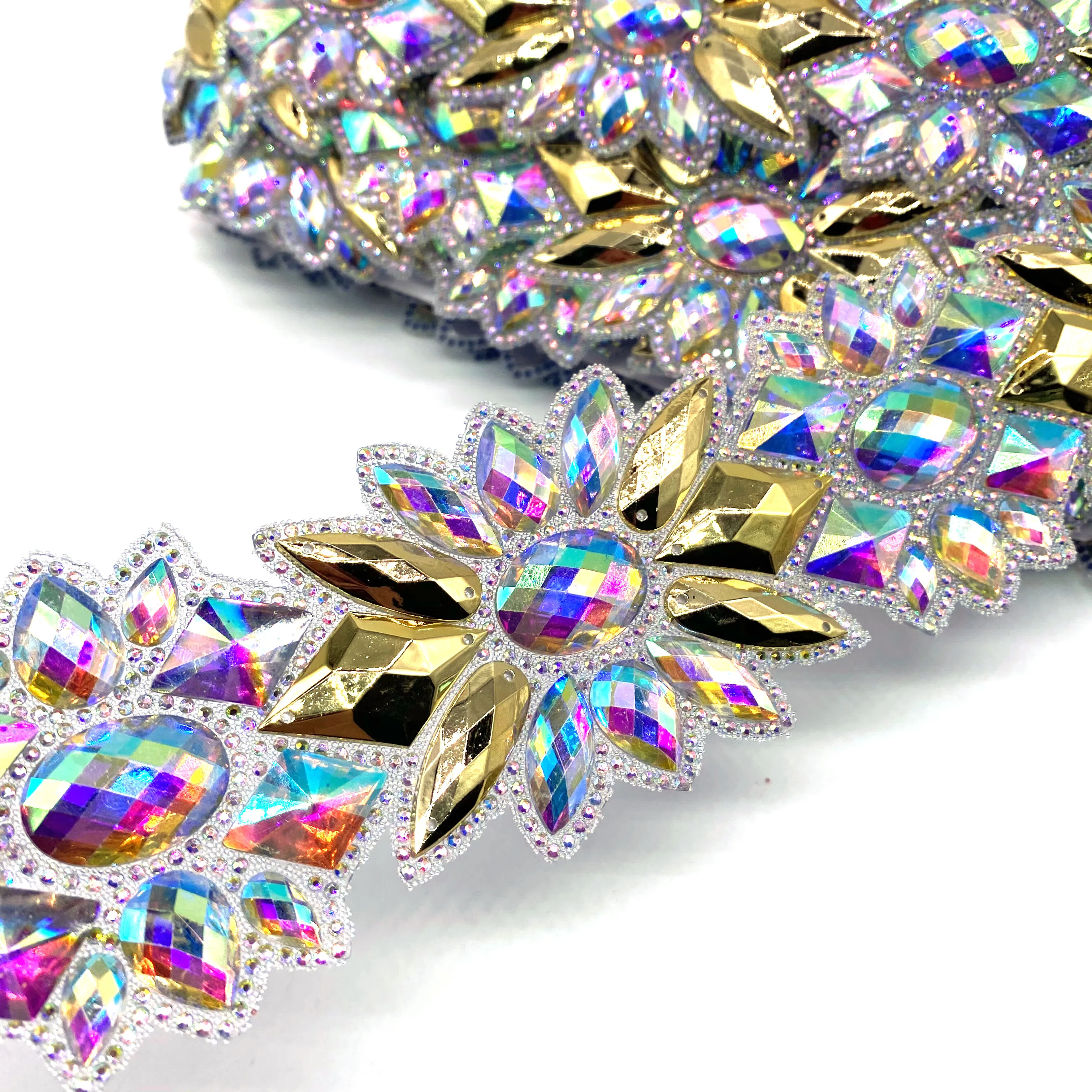 Factory wholesale Custom AB trim Carnival costume accessories Crystal Trim rhinestone applique for dress accessories