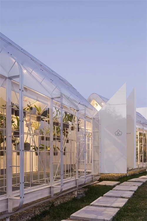 Hot sale outdoor glass clear transparent skylight panels anti-uv polycarbonate plastic sunroom