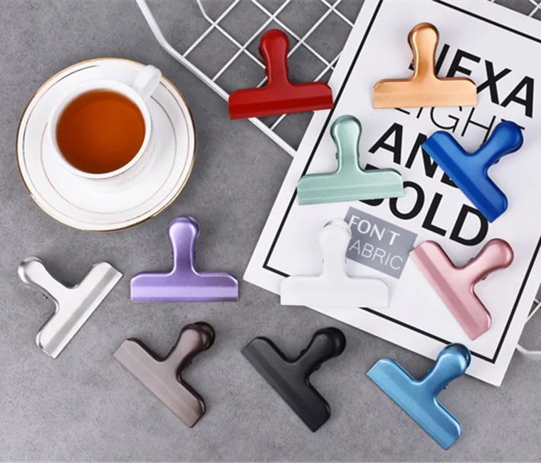 High Quality Colorful Metal Decoration Seal Clip, Bill Clip, Paper Clip