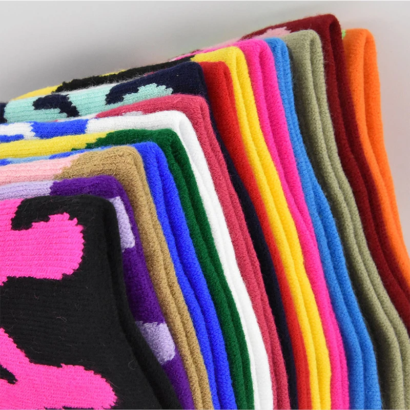 Wholesale customized beanies knit ski hats all over custom logo knitted jacquard winter acrylic skull beanie knit ski hats