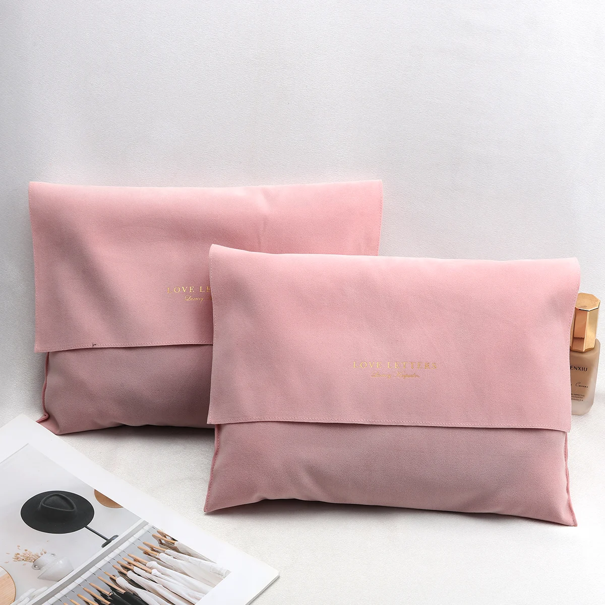 Super Soft Thick Velvet Envelope For Photo Frame Notebooks Custom Velvet Gift Packaging Bag