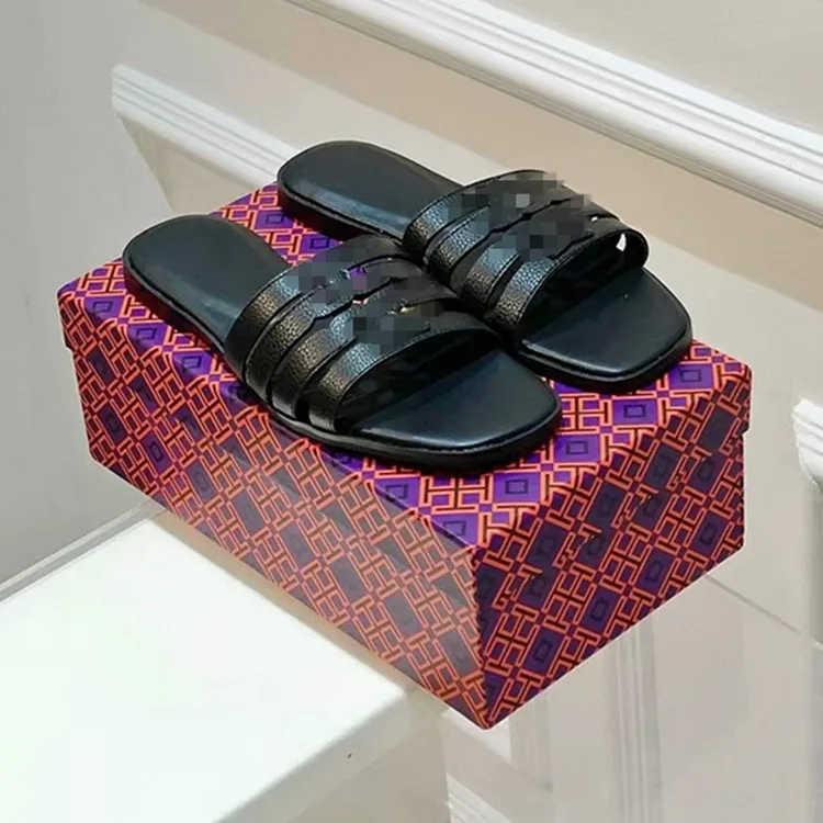 open-toed flat knit slippers for girls and ladies New style women wear with skirt summer fashion Comfortable beach sandals