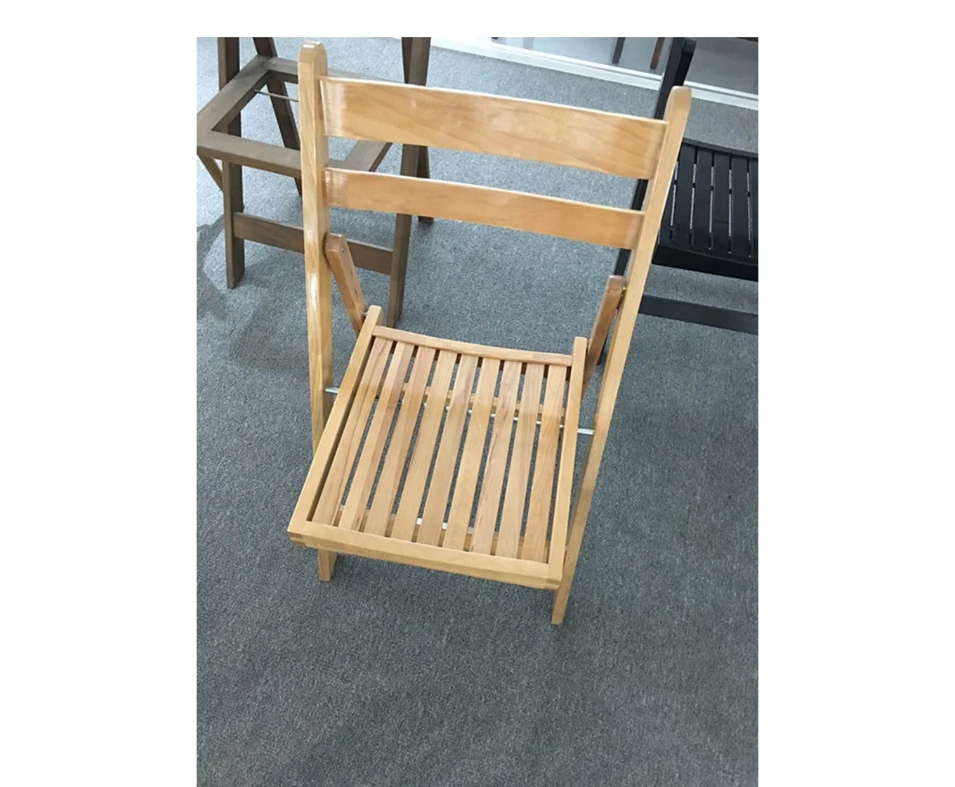 Portable White Wooden Slatted Seat Folding Chairs for Outdoor Garden Event Party
