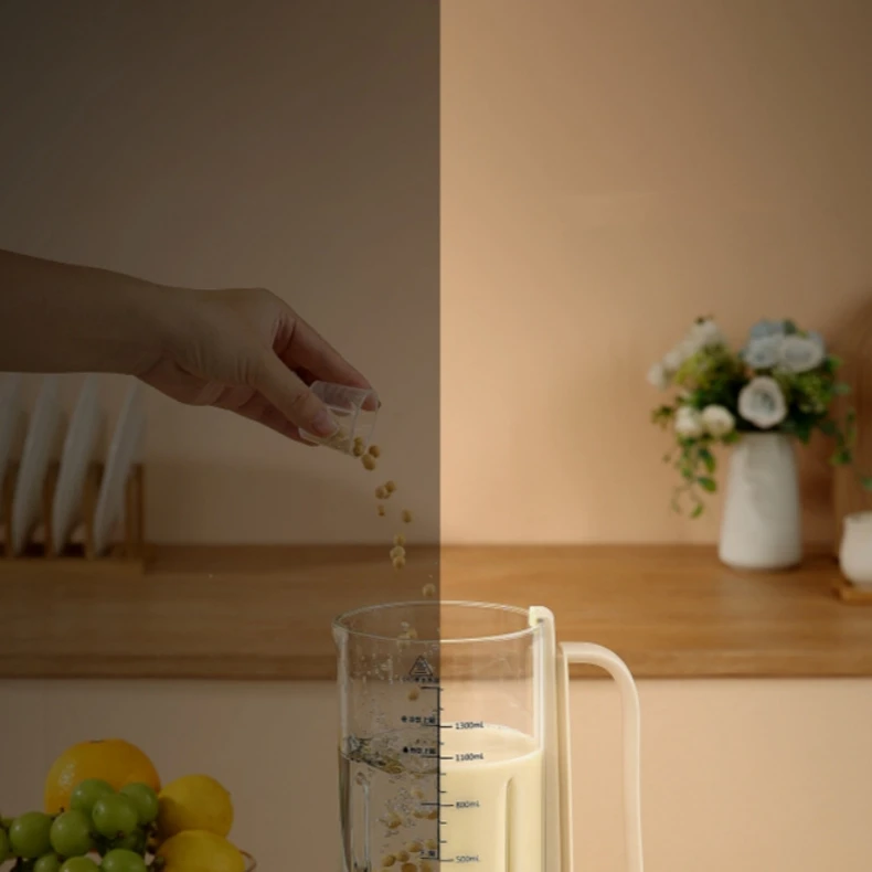 1500ml Glass Soybean Milk Machines 8 Blade Multi Function Soybean Milk Making Machine