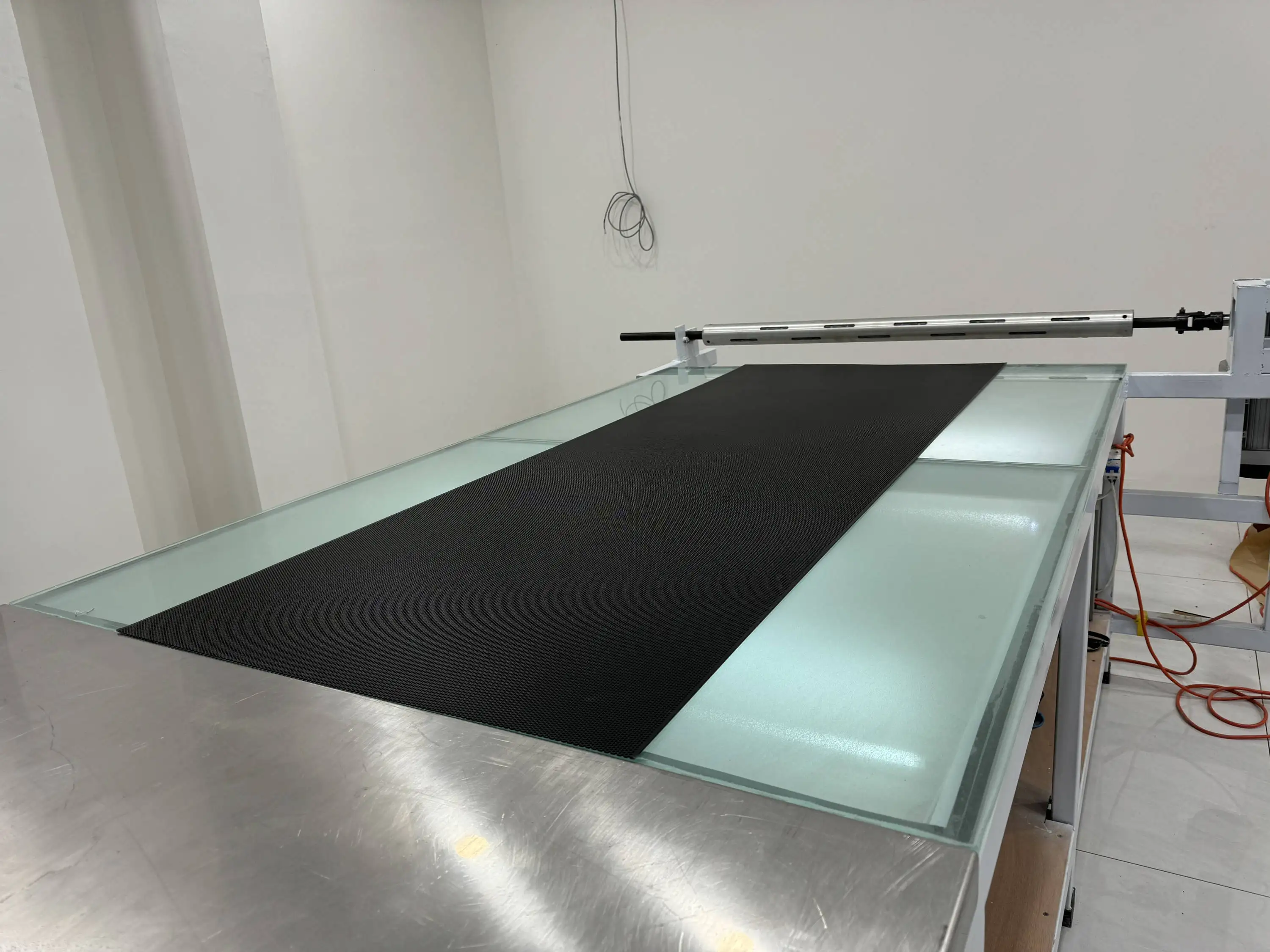Factory Direct Sales Safety Security Steel Door and Window Screen Aluminum DVA One-Way Vision Network