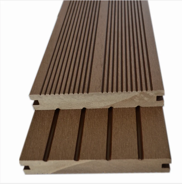 Недорогой водонепроницаемый пластиковый композитный настил из твердой древесины панель ДПК