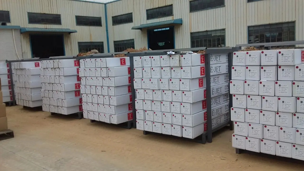 TOME color cutting vinyl sticker paper rolls red pvc matte color cutting vinyl color vinyl sticker for cutting plotter