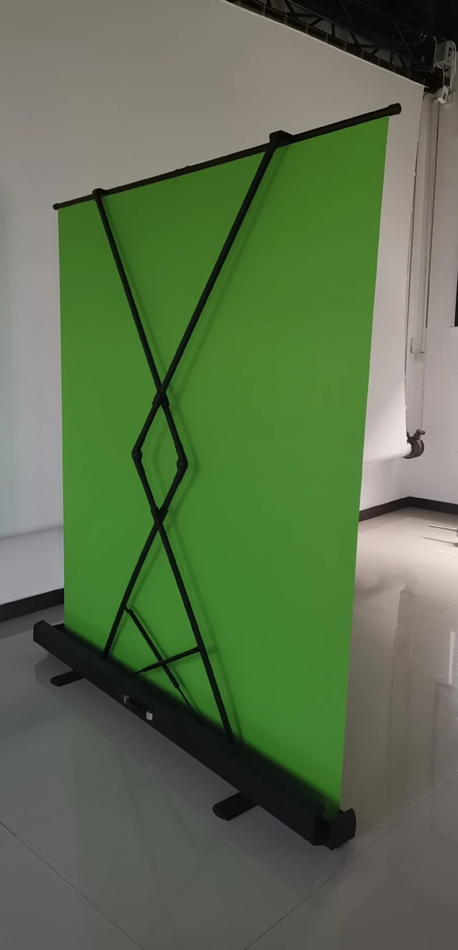 1.8m*2m  Manual Floor Pull Up Portable Portable Collapsible background Green Screen with stand