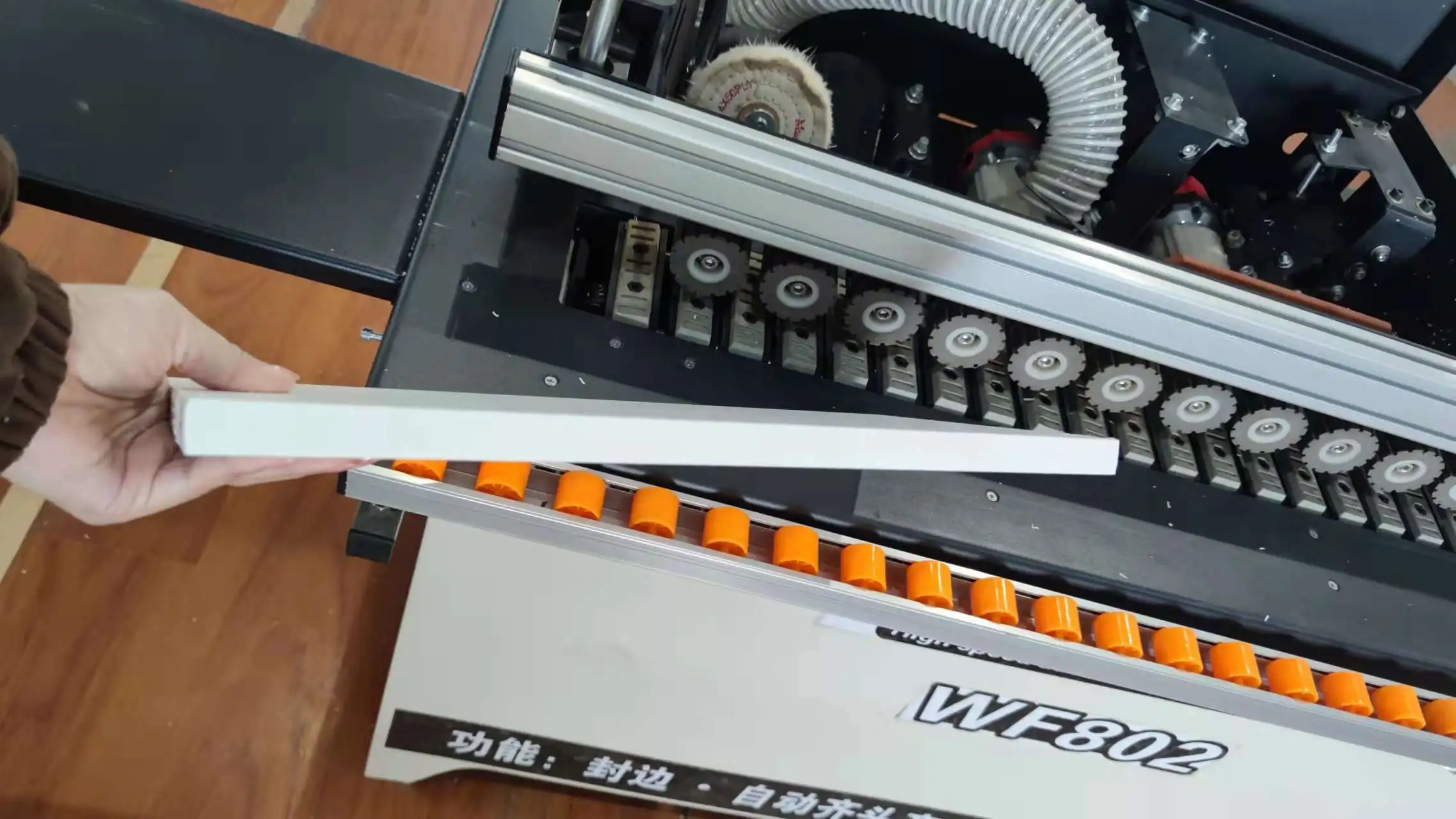 DY08 Straight Automatic Feeding Edge Banding Machine Portable Automatic Edge Bander