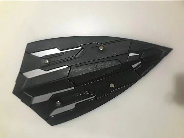 Hot Selling High-Quality 1:1 Real-Size Ejectable Captain Avengers Shield ABS Resin Metal Ornament Crafts