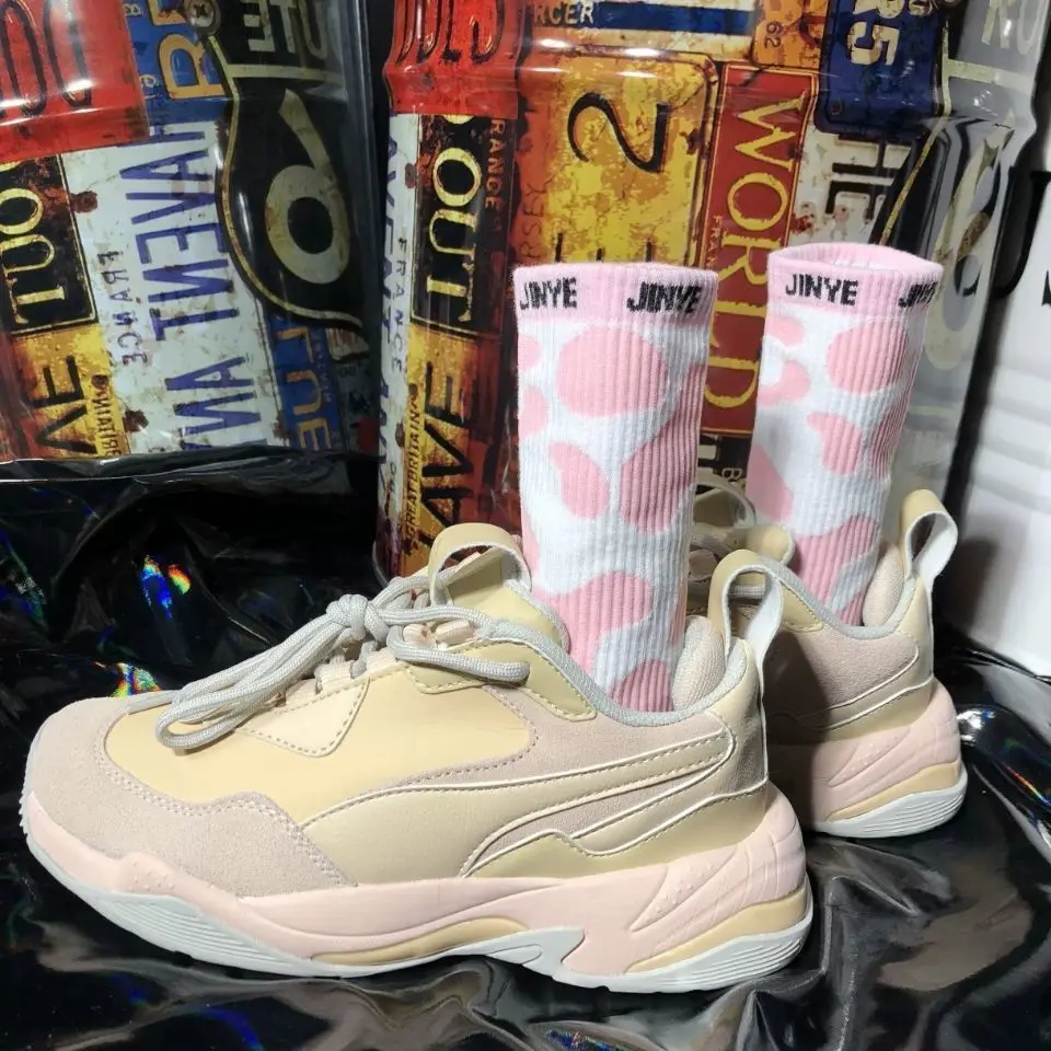 
Wholesale INS Wind Cow Socks Print Make Your Own Logo Design Print Woman Designer Socks 