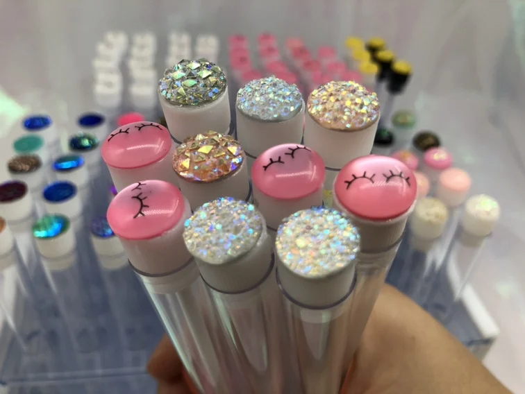 Empty Spoolie Tube Lash Brush Tube Crystal Independent Tube Brushes Private label Diamond Eyelashes Lashes Mascara Brush