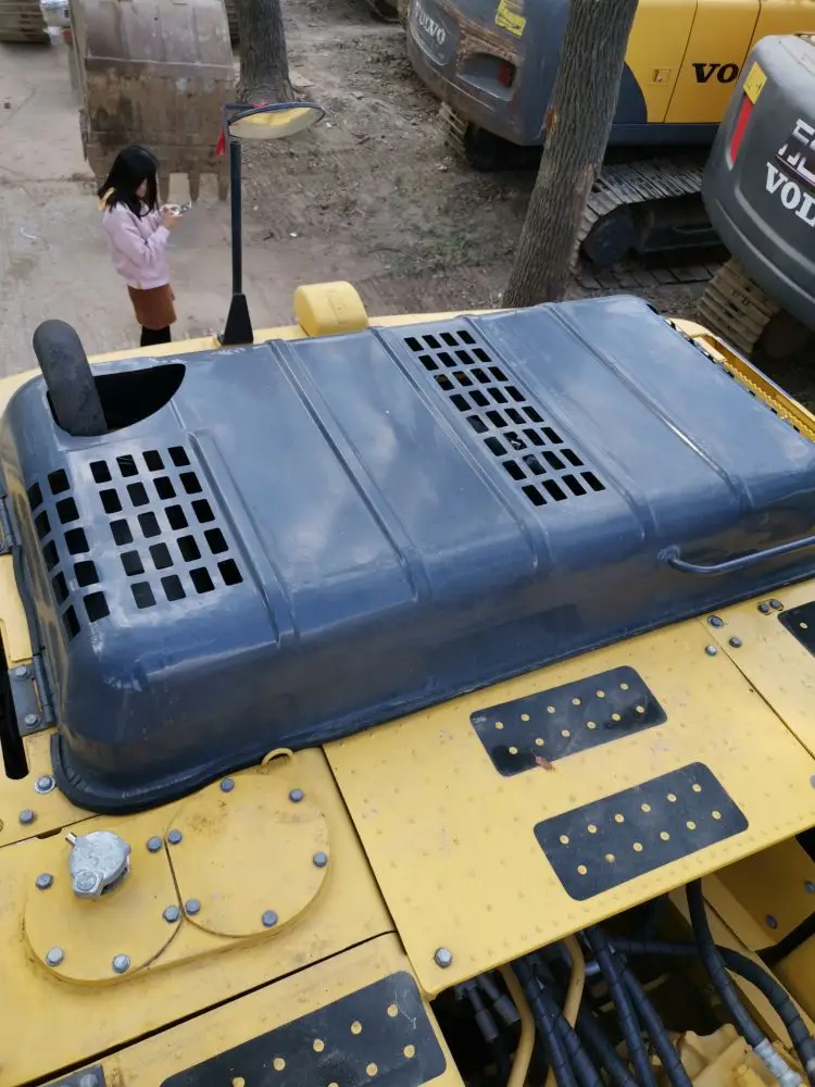 Hot Sell cheap price used 20t Excavator komatsus pc200 pc200-8 for Sale japan origin