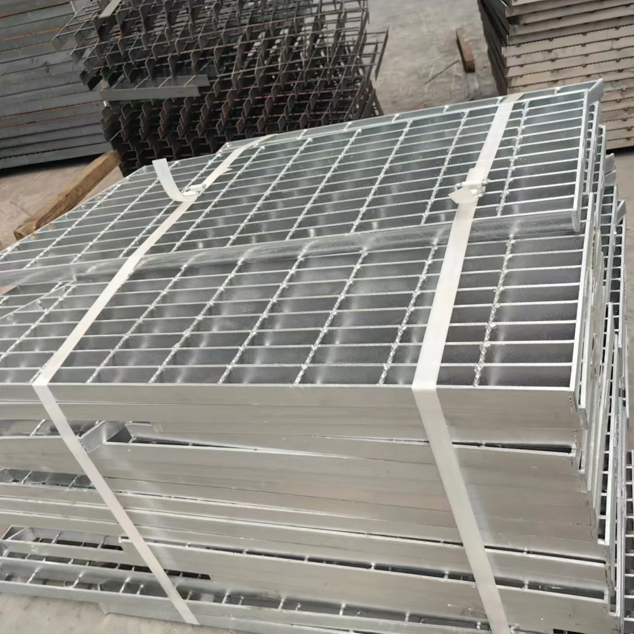 Customized Special-Shape Galvanized Steel Decking Sheet Metal Floor Roofing Made Iron Copper Aluminium Stainless Steel